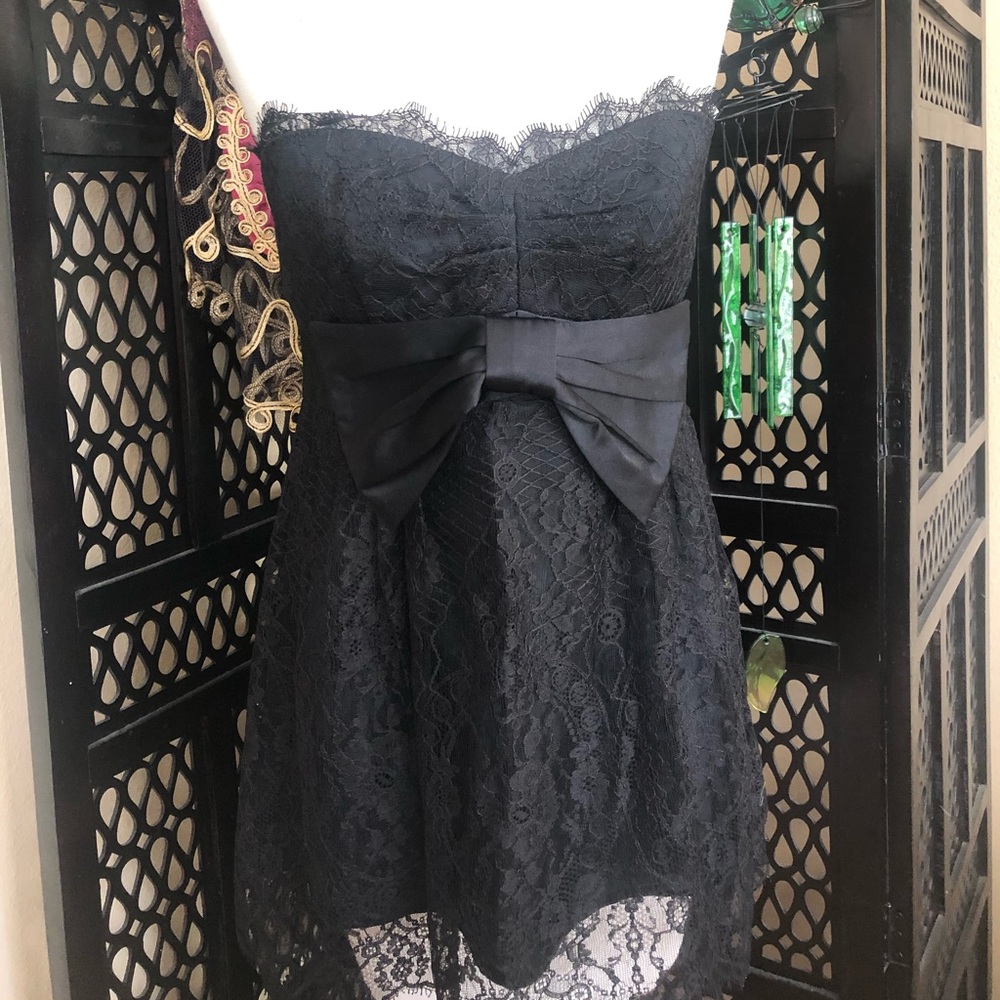 Nanette Lepore strapless lace top